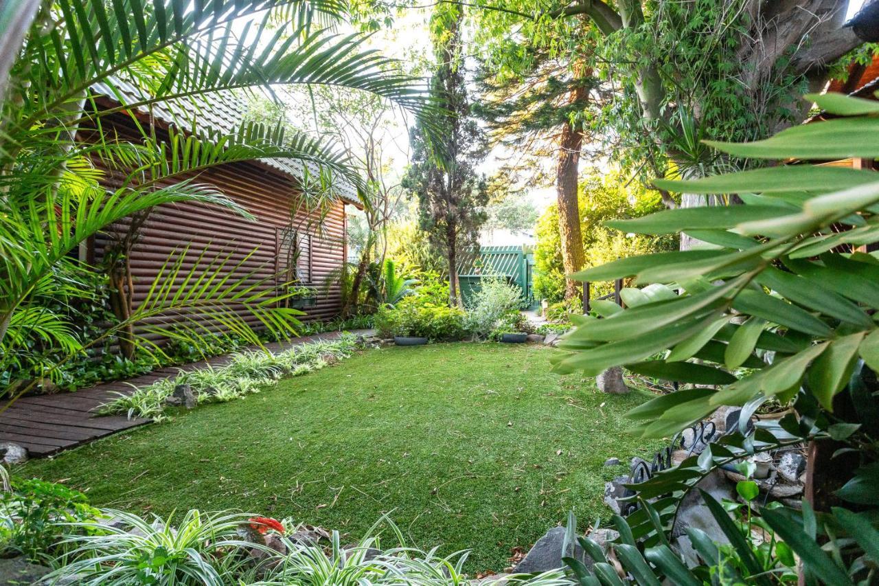 Invito Villa Rosh Pinna Exterior photo